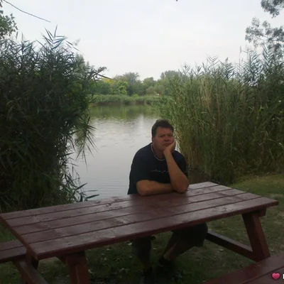 Isti, Pusztaszabolcs