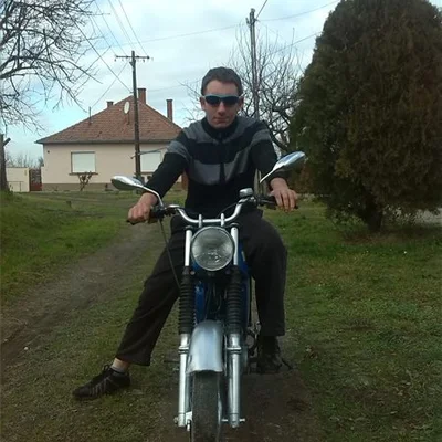 György