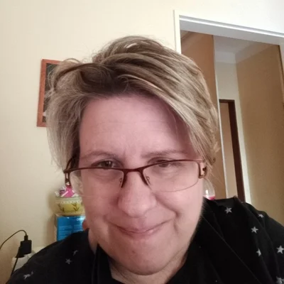 Andi, Gyömrő