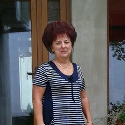 Ili, Makó