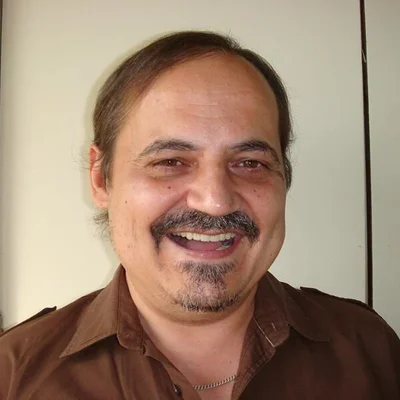 János