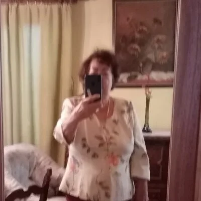 Éva