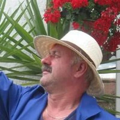 László