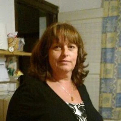Marcsi, Ajka
