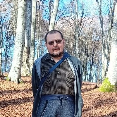 László