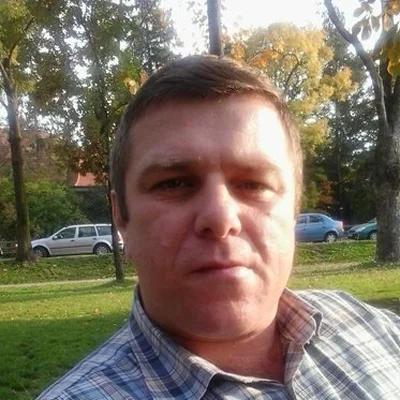 László