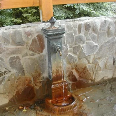 László