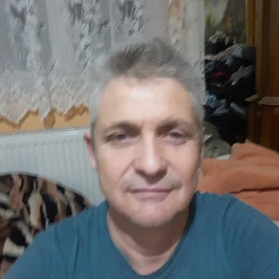 László