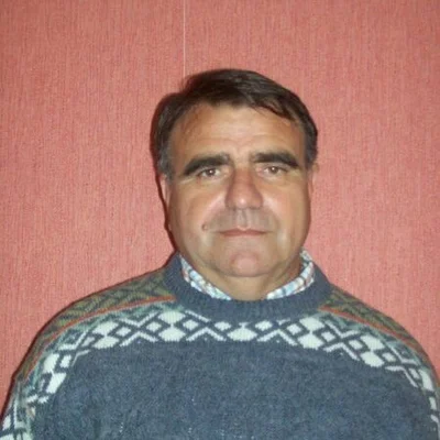 József