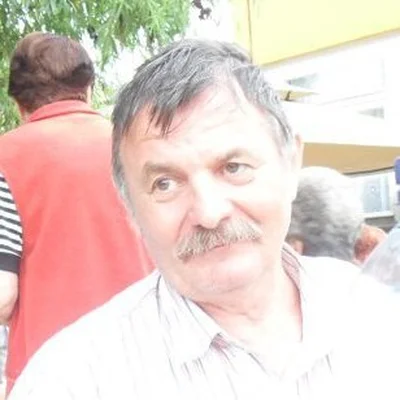 János