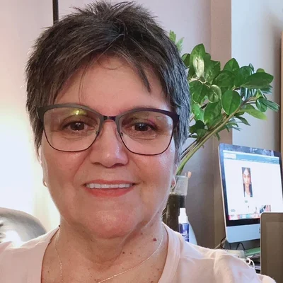 Juli, Toronto