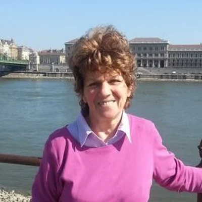 Mária