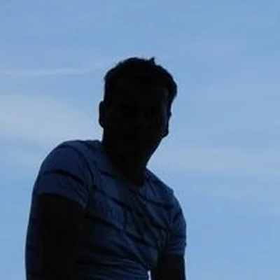 Márton