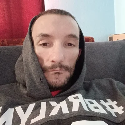 László