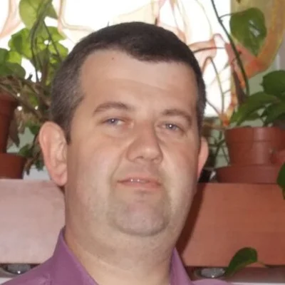 Zoli