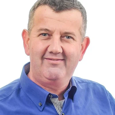Zoli