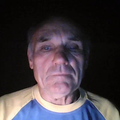László