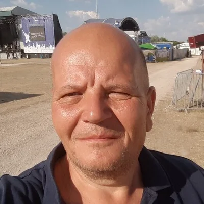 István, Budapest