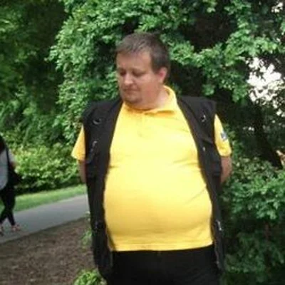 András