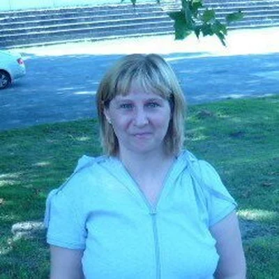 Andi, Tatabánya