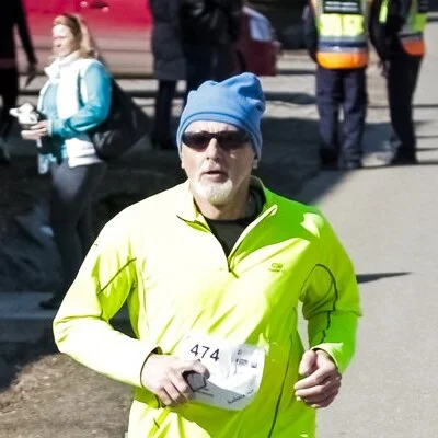 László