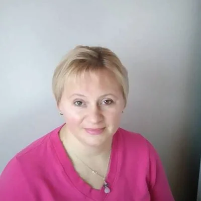 Mónika