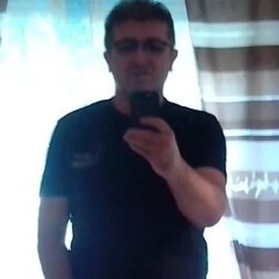 László