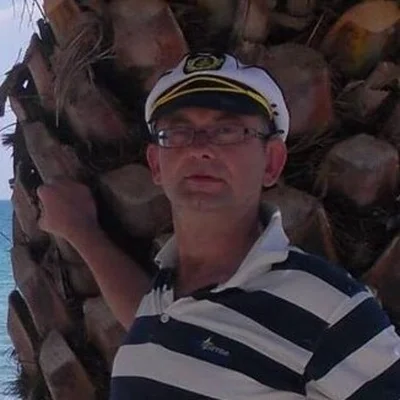 László
