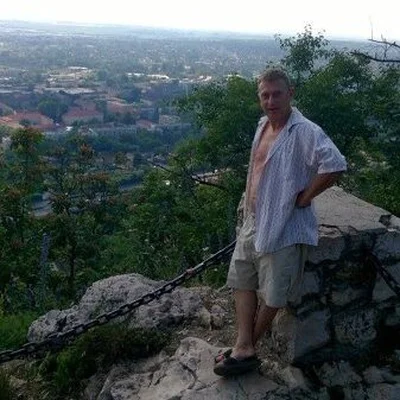 Tamás