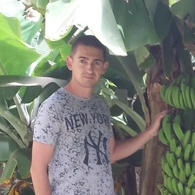 Tamás