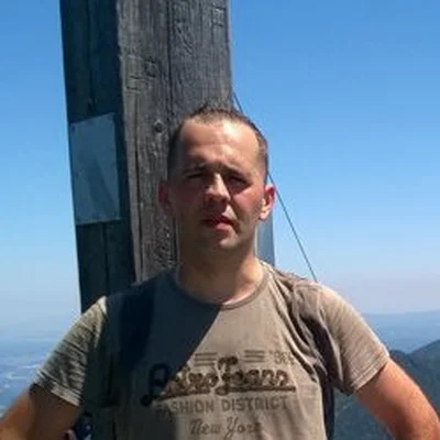 MIKLÓS
