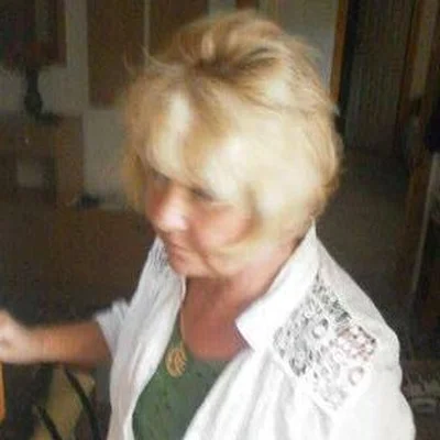 Éva