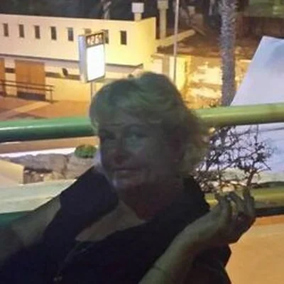 Éva