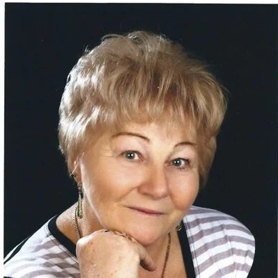 Éva