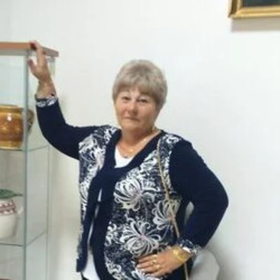 Éva