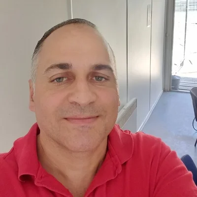 János