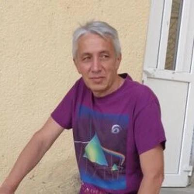 László