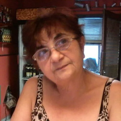 Éva