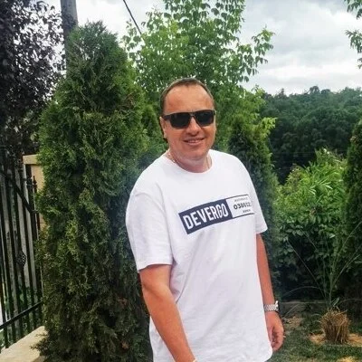 Péter
