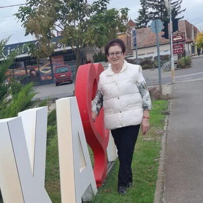 Katalin, Akasztó