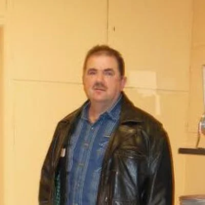 László