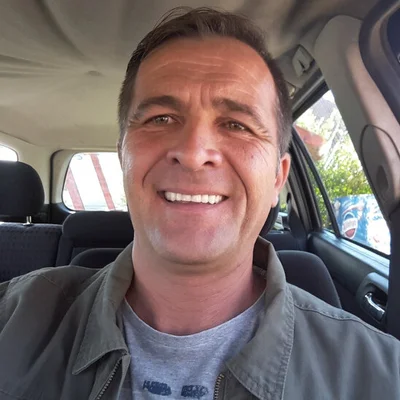György