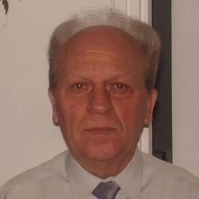 Tibor, Pécs