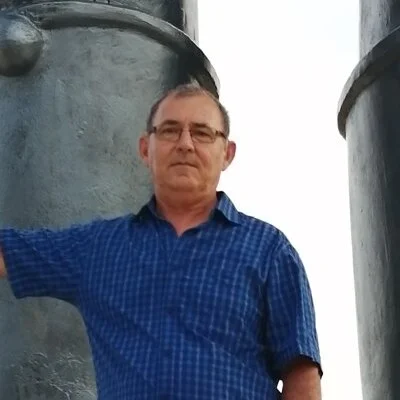 János