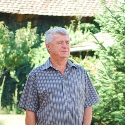 Jukoil, Szolnok