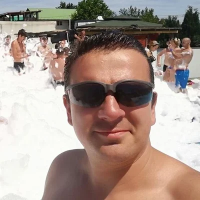 Tamás