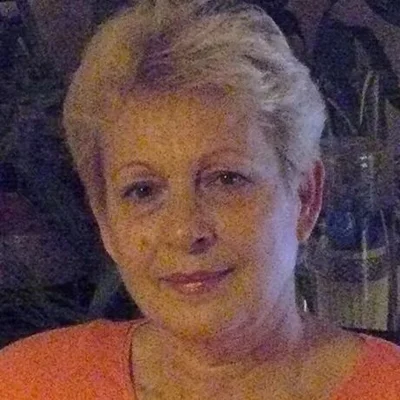 Marika, Pécs