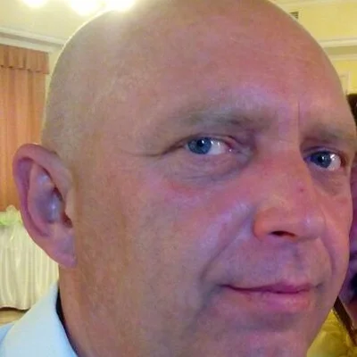 Imi, Bicske