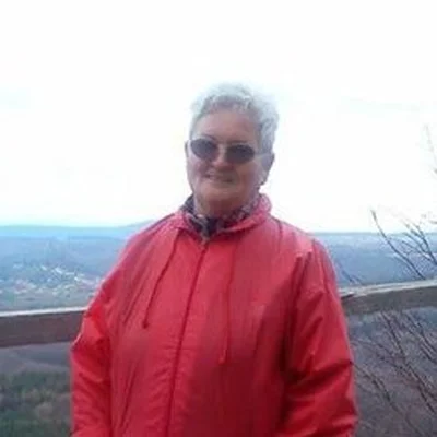 Zsuzsanna, Tab