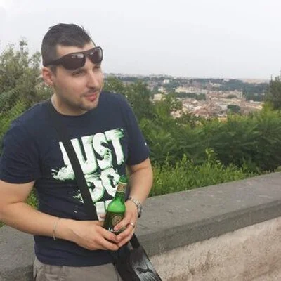 Ádám